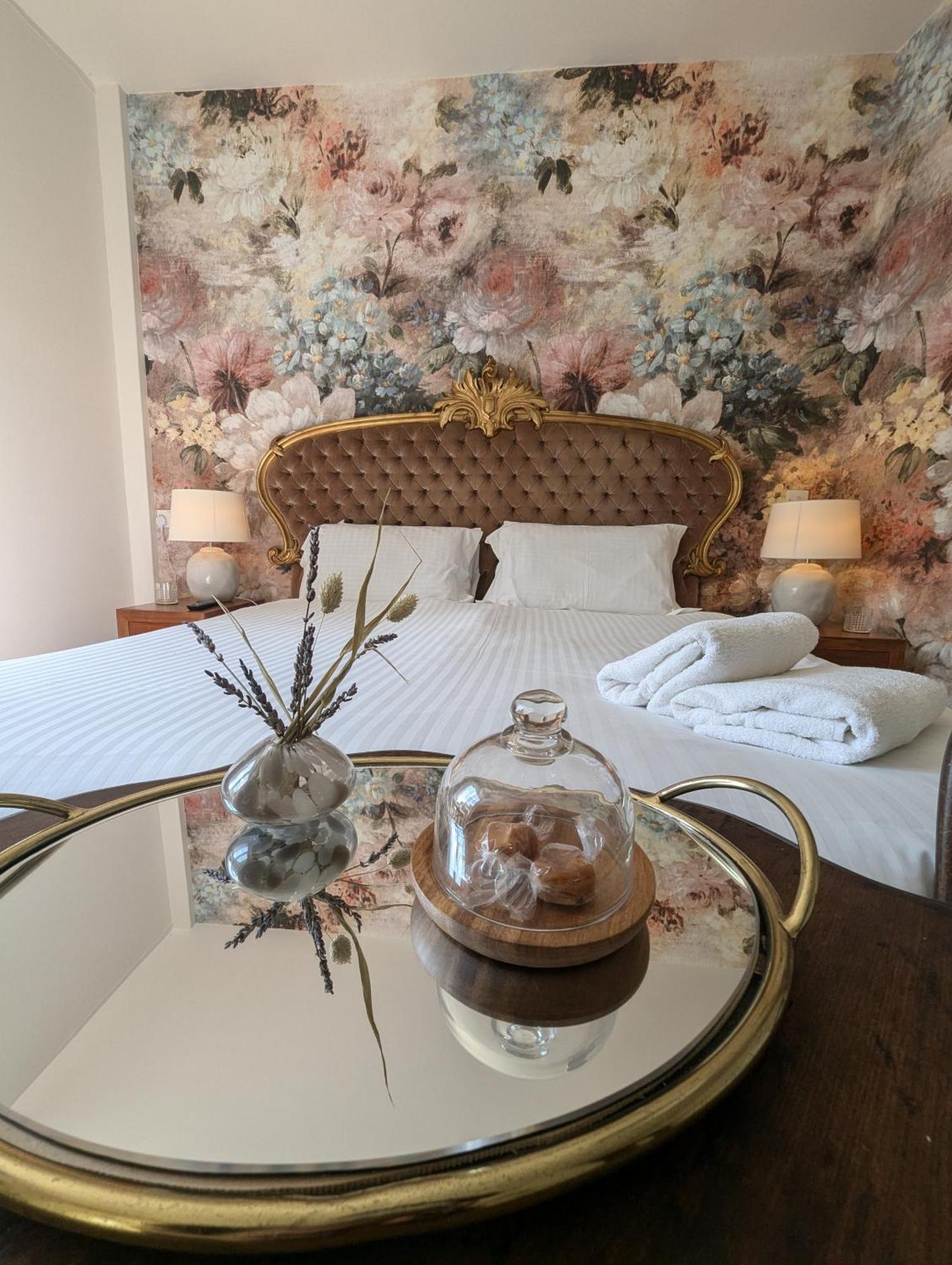 The Duke Hotel Hilmarton ภายนอก รูปภาพ