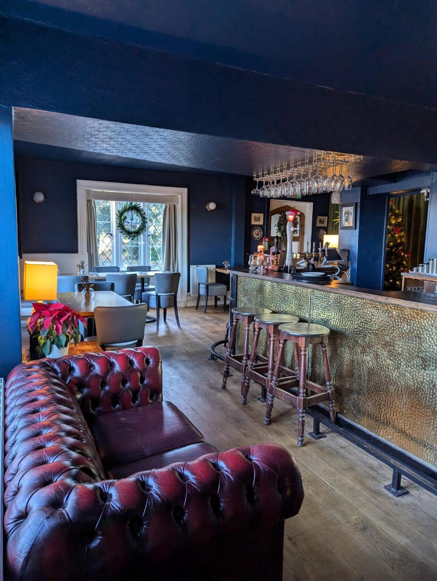 The Duke Hotel Hilmarton ภายนอก รูปภาพ